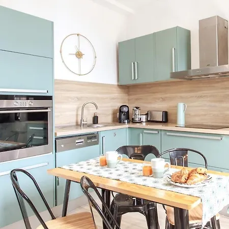 Promenade Sea View 2 Bedrooms, Ac, Wifi * ニース